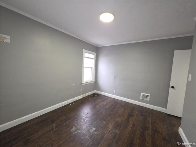 15097 Steel Street, Detroit, MI 48227