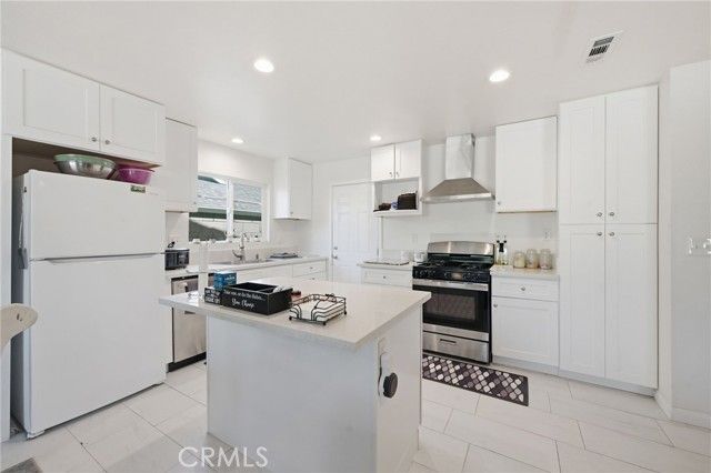 1080 Sapphire, Corona, CA 92882