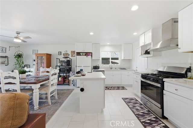 1080 Sapphire, Corona, CA 92882