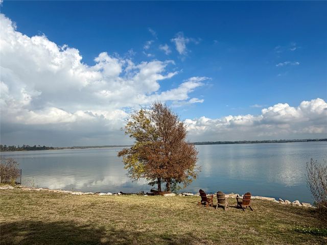 1432 Park Drive, Channelview, TX 77530