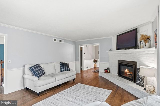 662 SHANNON RD, Boiling Springs, PA 17007