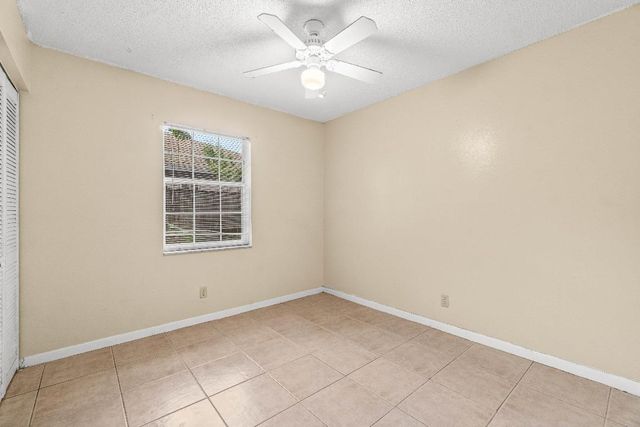 5697 Boynton Bay Circle, Boynton Beach, FL 33437