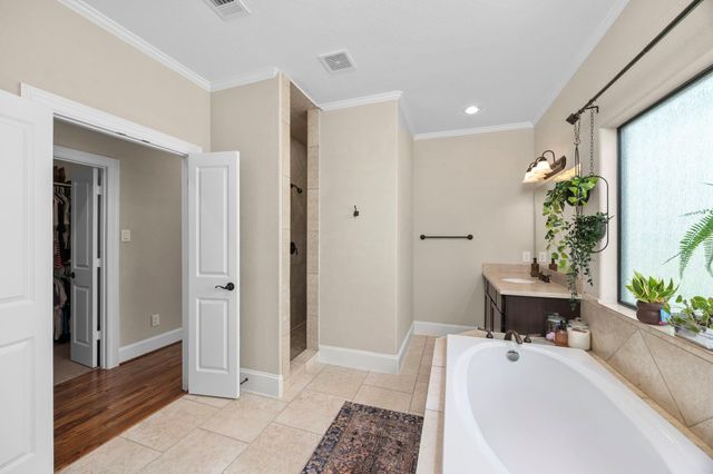 5907 Kiam Street B, Houston, TX 77007