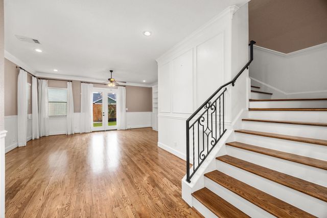 5907 Kiam Street B, Houston, TX 77007