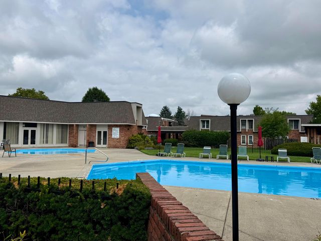 1555 Lafayette Drive, B, Columbus, OH 43220