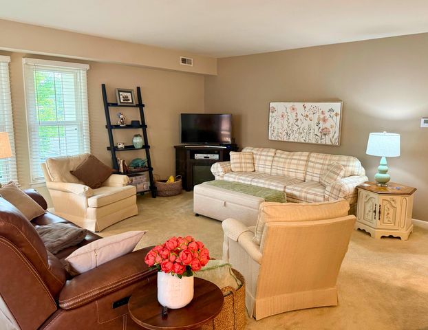 1555 Lafayette Drive, B, Columbus, OH 43220