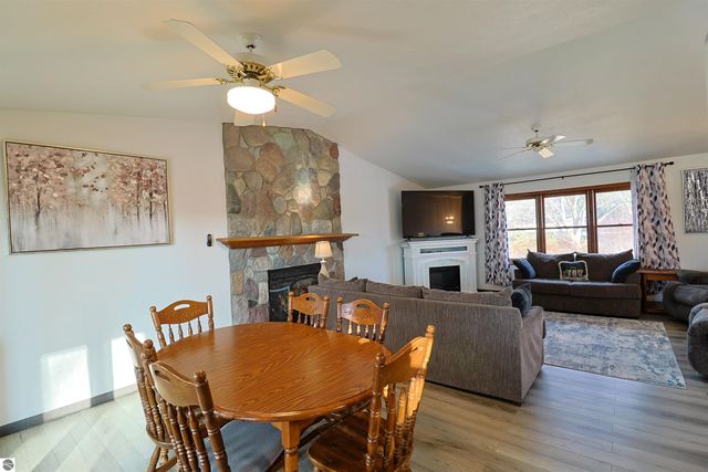 2332 O'Connor Drive, Mt Pleasant, MI 48858