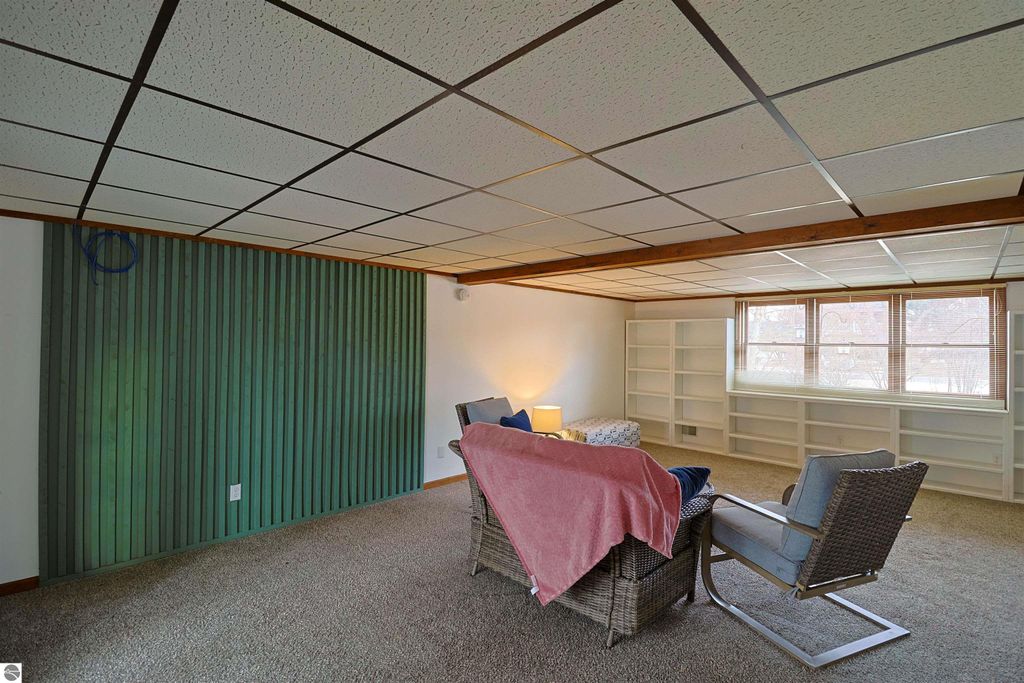 Image 16 of property listing at 2332 O'Connor Drive, Mt Pleasant, MI 48858