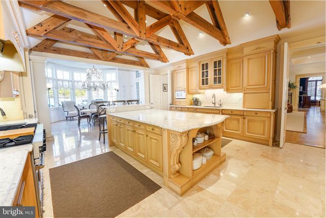 10222 IRON GATE RD, Potomac, MD 20854