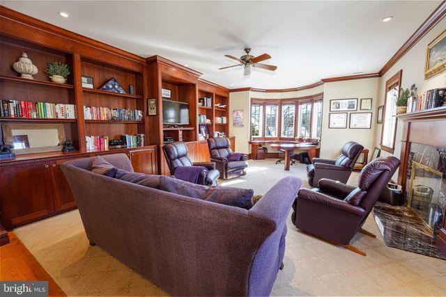 10222 IRON GATE RD, Potomac, MD 20854