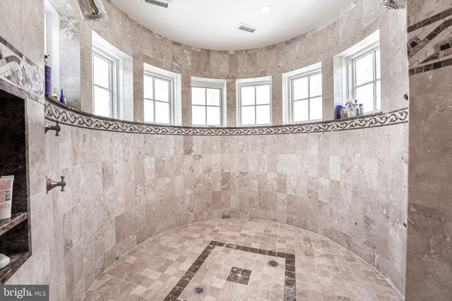 10222 IRON GATE RD, Potomac, MD 20854