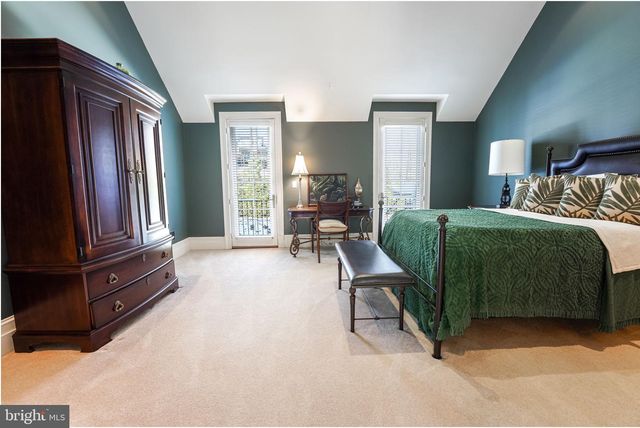 10222 IRON GATE RD, Potomac, MD 20854