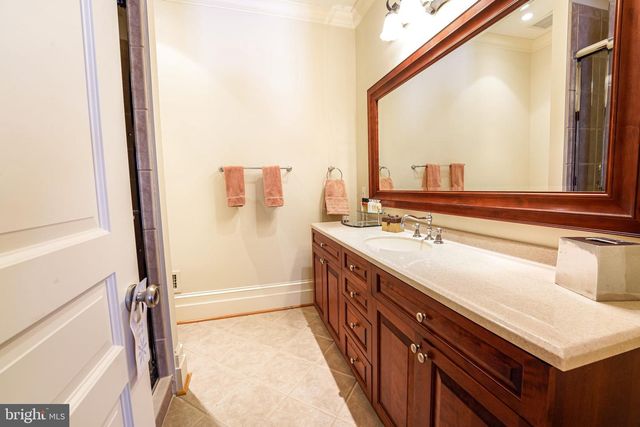 10222 IRON GATE RD, Potomac, MD 20854