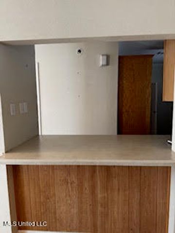 322 Main Street, Biloxi, MS 39530