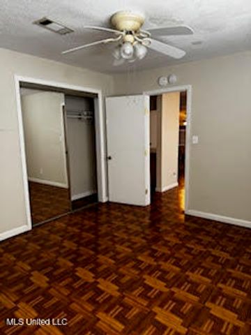 322 Main Street, Biloxi, MS 39530