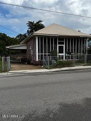 322 Main Street, Biloxi, MS 39530