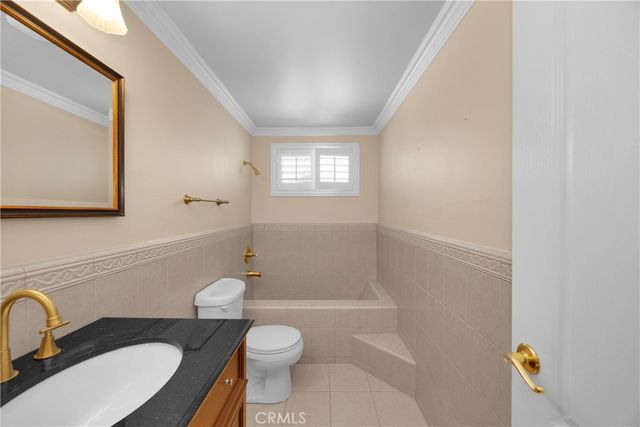 12111 Reagan Street, Los Alamitos, CA 90720