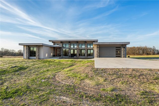 14338 Fruitwood, Gravette, AR 72736