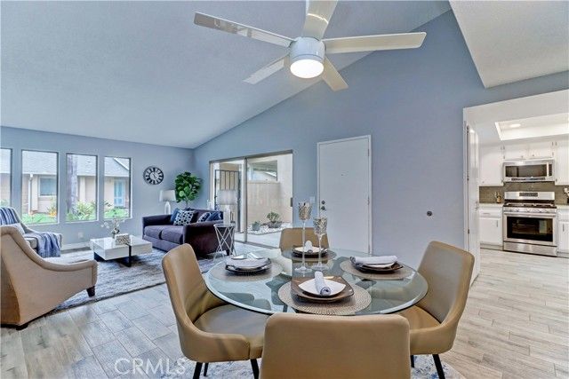 8566 Sierra 911-C, Huntington Beach, CA 92646