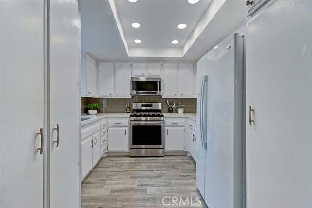 8566 Sierra 911-C, Huntington Beach, CA 92646