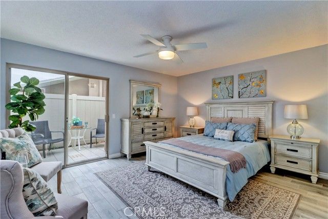 8566 Sierra 911-C, Huntington Beach, CA 92646