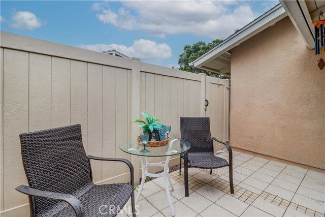 8566 Sierra 911-C, Huntington Beach, CA 92646