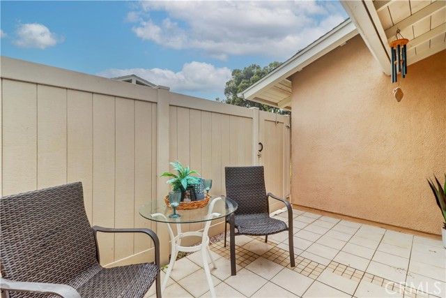 8566 Sierra 911-C, Huntington Beach, CA 92646