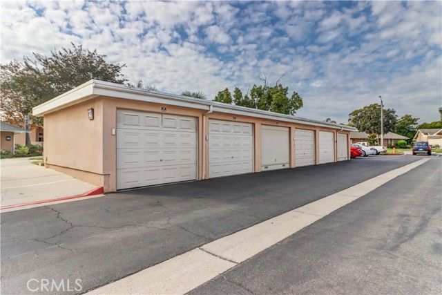 8566 Sierra 911-C, Huntington Beach, CA 92646