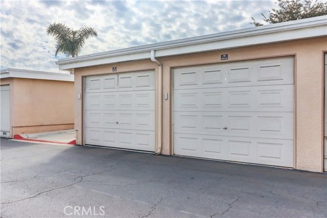 8566 Sierra 911-C, Huntington Beach, CA 92646