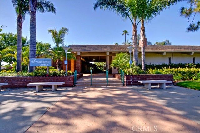 8566 Sierra 911-C, Huntington Beach, CA 92646