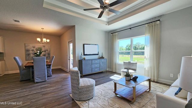 14212 Quill Avenue, Biloxi, MS 39532