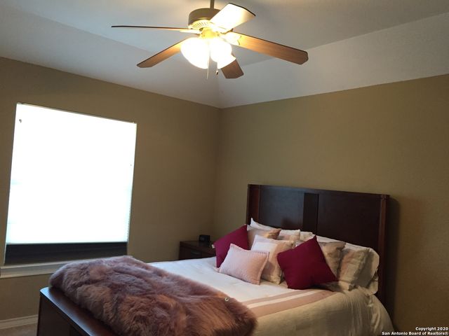 3 LINDQUIST, San Antonio, TX 78248