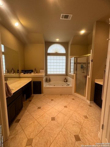 3 LINDQUIST, San Antonio, TX 78248