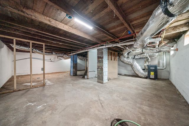 304 Airport Rd, Livingston, TN 38570