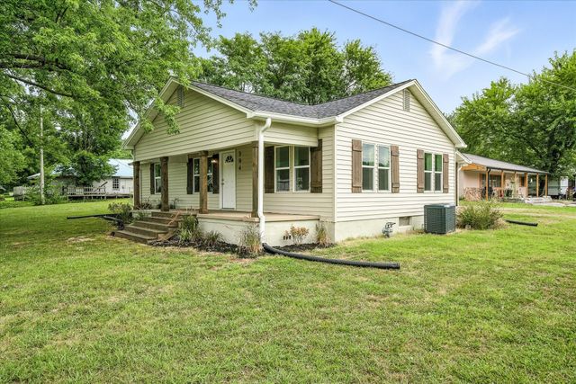 304 Airport Rd, Livingston, TN 38570