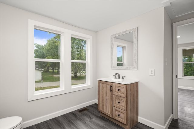 304 Airport Rd, Livingston, TN 38570