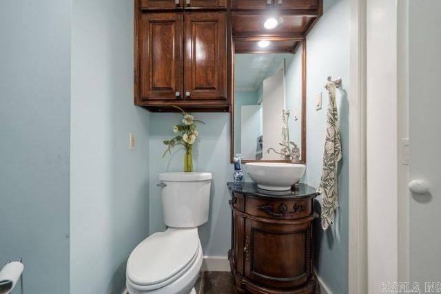 220 Sunset Bay Rd Apt 27, Hot Springs, AR 71913