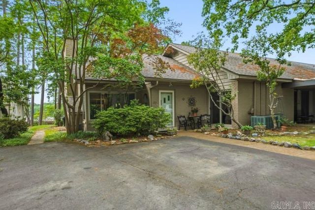 220 Sunset Bay Rd Apt 27, Hot Springs, AR 71913