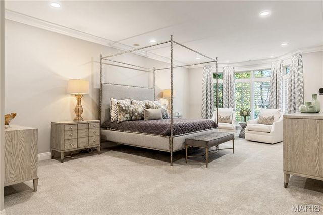 596 Upper Conway Circle, Chesterfield, MO 63017