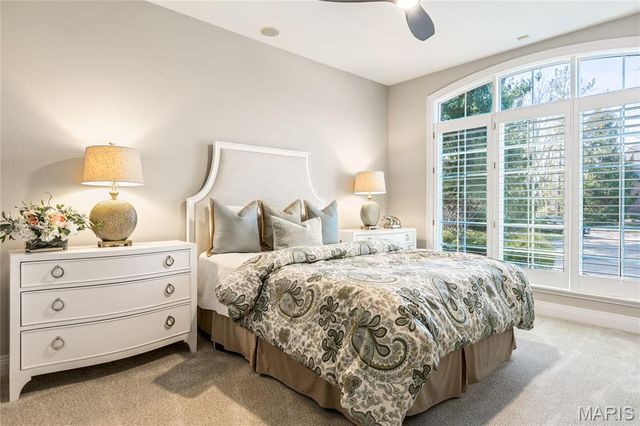 596 Upper Conway Circle, Chesterfield, MO 63017