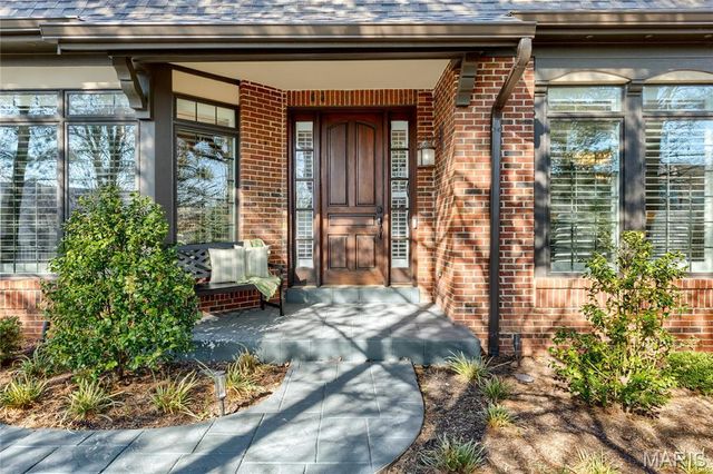 596 Upper Conway Circle, Chesterfield, MO 63017