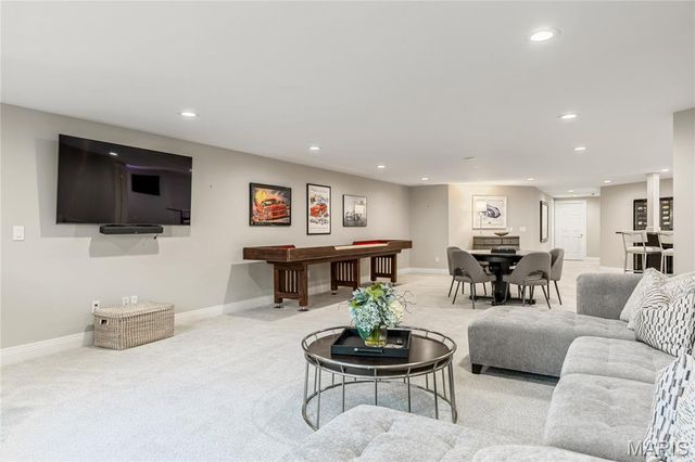 596 Upper Conway Circle, Chesterfield, MO 63017