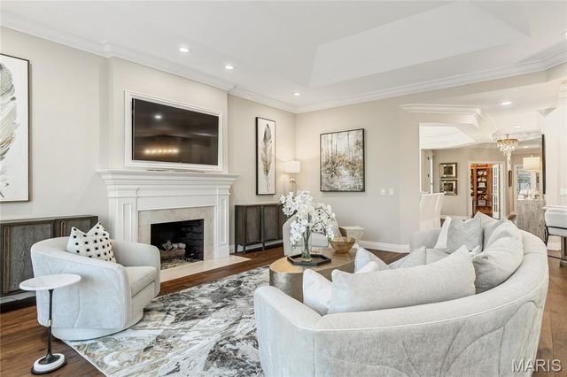 596 Upper Conway Circle, Chesterfield, MO 63017