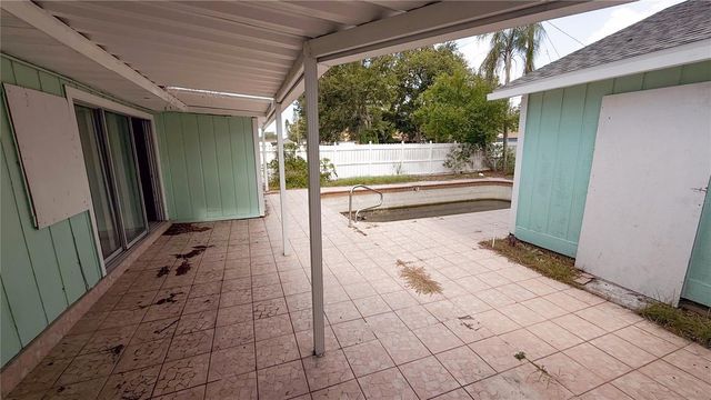 5045 38TH AVENUE N, St Petersburg, FL 33710