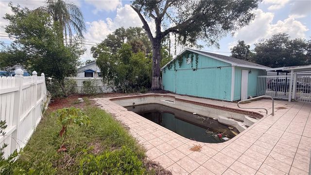 5045 38TH AVENUE N, St Petersburg, FL 33710