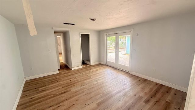 5045 38TH AVENUE N, St Petersburg, FL 33710