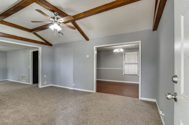 4105 Lawn Drive, Del City, OK 73115