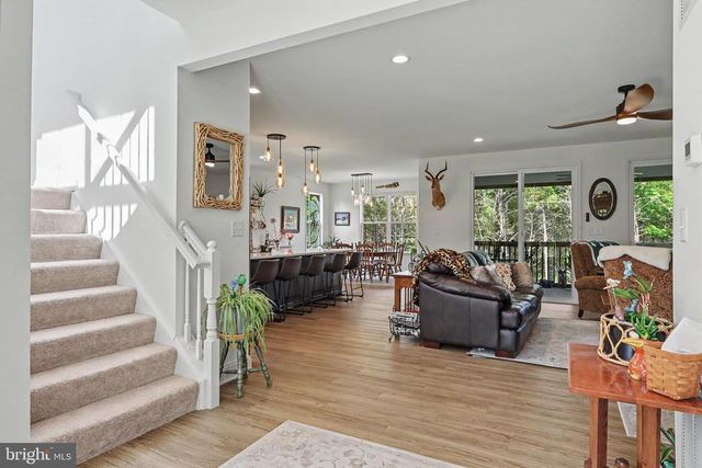 6009 OLD BUST HEAD RD, Broad Run, VA 20137
