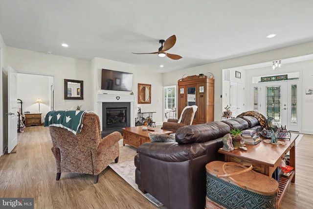 6009 OLD BUST HEAD RD, Broad Run, VA 20137