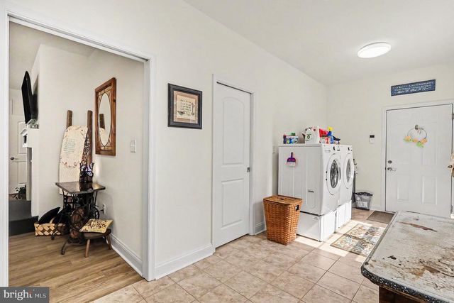 6009 OLD BUST HEAD RD, Broad Run, VA 20137